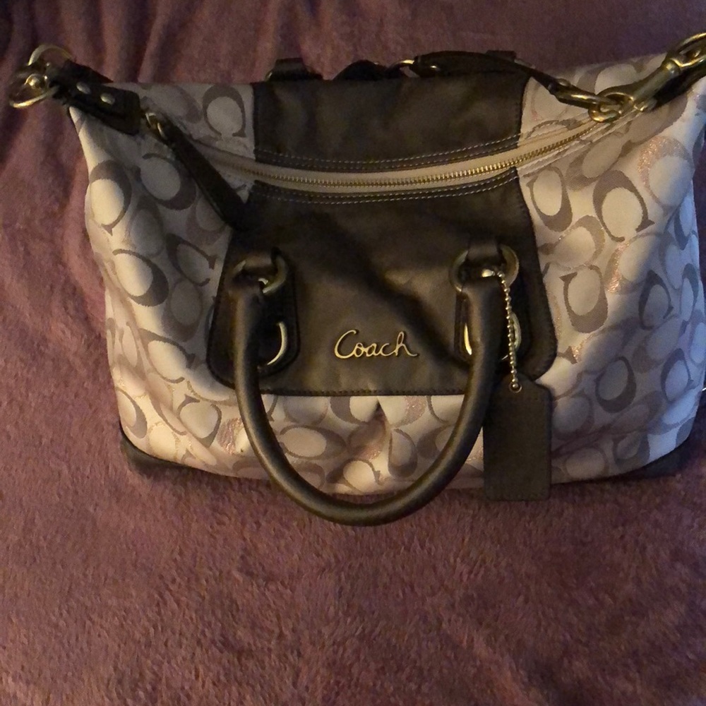 Small ‘signature’ Coach purse